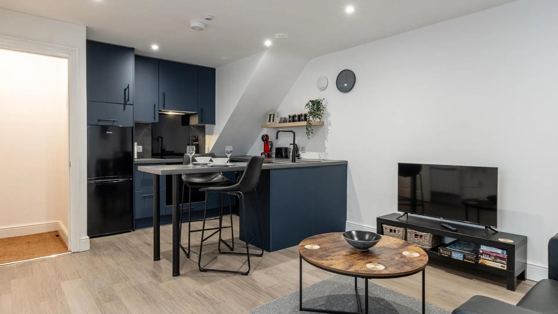 Gorgeous 1 Bed Apartment In Central Cheltenham! 0*, Cheltenham United Kingdom