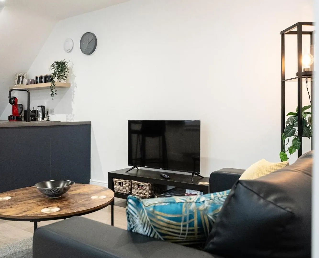 Gorgeous 1 Bed Apartment In Central Cheltenham! United Kingdom